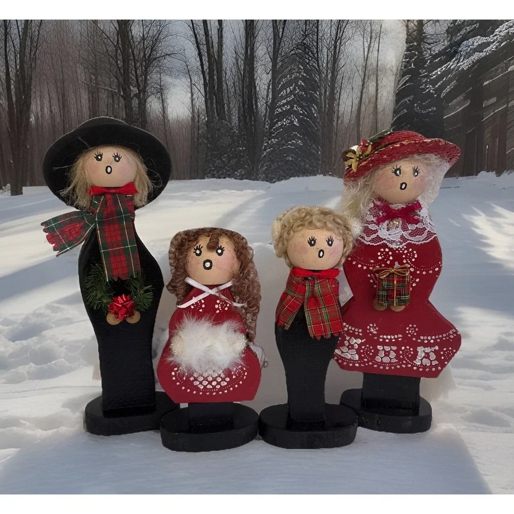 Wooden Family Christmas Carolers By Katherine Harris‎ & Carl 2000 Vintage